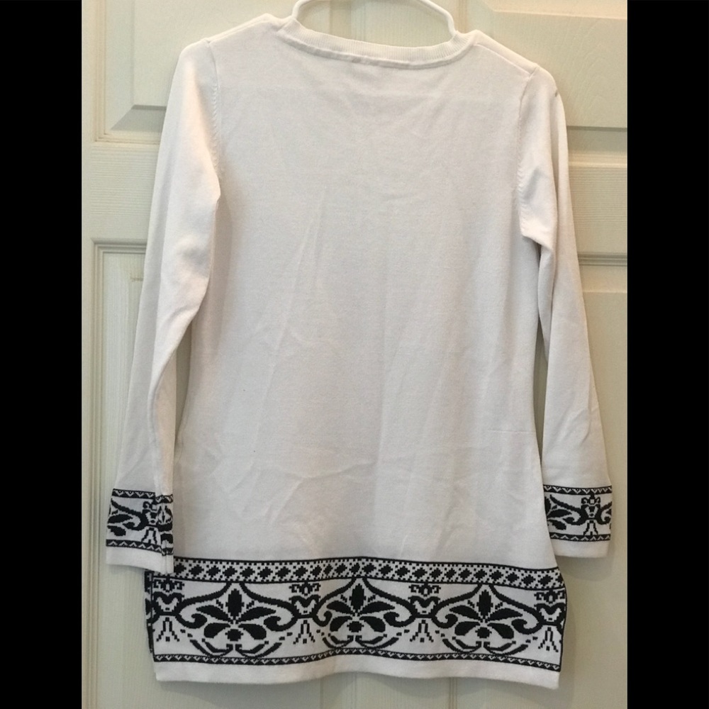 NY COLLECTION tunic scrolled sweater - Picture 7 of 10